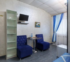 Стандарт в Мон Ами