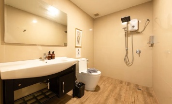 Двухместный семейный номер Standard двуспальная кровать в The Golden Ville Boutique Hotel & Spa