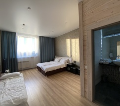 Трехместный номер в Rooms