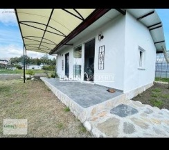 Коттедж c 1 комнатой в Mini House