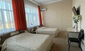 Стандартный четырехместный номер в От и до