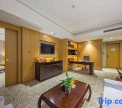 Люкс Premier в Ningbo East Harbour Hotel
