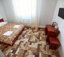 Комната эконом с 1 двуспальной кроватью в Royal comfort