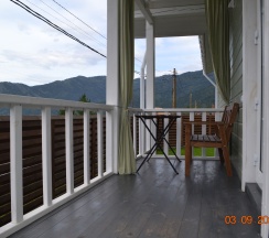 Стандартный трехместный номер в GreenVille