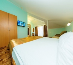 2-х комнатный улучшенный в коттедже в Ява