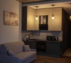 Апартаменты улучшенные с 1 двуспальной кроватью в Sky inn color