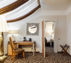 Business Luxe в Двор Подзноева