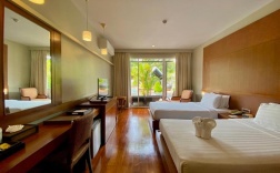 Двухместный номер Standard с балконом 2 отдельные кровати в Mission Hills Phuket Golf Resort