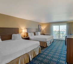 Двухместный номер Standard c 1 комнатой двуспальная кровать в Best Western Plus Ocean City