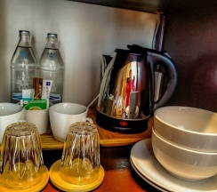 Двухместный семейный номер Deluxe с видом на горы в Sino House Phuket Hotel