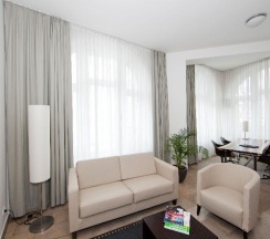 Двухместный номер Standard двуспальная кровать в Burns Art Hotel
