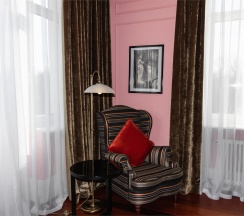Улучшенный номер с видом на Летний сад в Dom Boutique Hotel