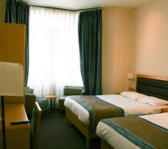 Семейный номер Superior в Cromwell Crown Hotel