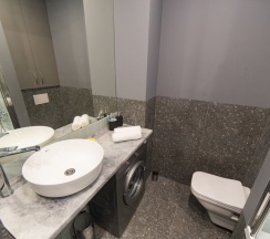 студия стандарт с видом на город  и ванной для 1-2 гостей (центр, ул. Сакко, 24, "Vivaldi"), 914 в Viva aparts