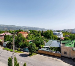 Номер полулюкс улучшенный с 1 двуспальной кроватью Жемчужина Кавказа в Ночной квартал