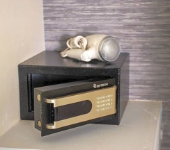 Двухместный номер Deluxe с видом на сад двуспальная кровать в Chor Cher - The Luxury Green Hotel