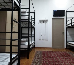 Кровать в общем номере (мужской номер) в Station Hostel
