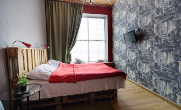 Трёхместный люкс в HostelCity 57