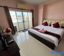 Номер Deluxe в KJS House