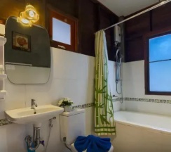 Двухместное бунгало Superior двуспальная кровать в Kanya Cozy Bungalows Kata Beach