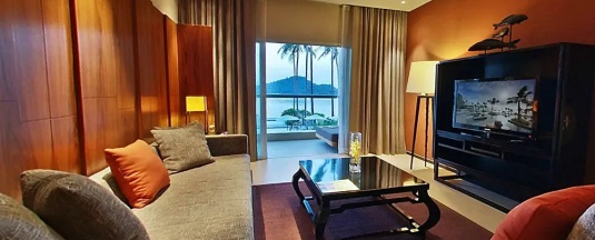 Двухместный люкс семейный Grand Andaman с видом на море (двуспальная кровать) в Phuket Panwa Beachfront Resort