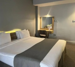 Двухместный номер (двуспальная кровать) в Atlas International Hotels