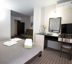 Полулюкс в Venezia