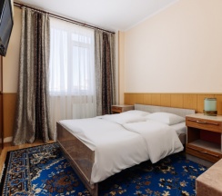 Стандарт с двуспальной кроватью , с видом на море и реку до 3 гостей в Дельфин парк