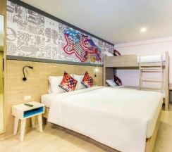 Двухместный семейный номер Standard двухъярусная кровать в Ibis Styles Bangkok Sukhumvit 50