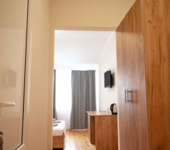 Полулюкс Мансарда с балконом и с красивым видом из окна в Сандзен