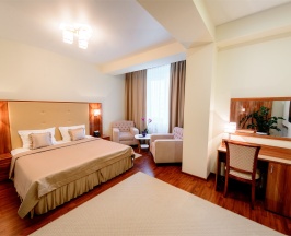 STUDIO в Метрополис