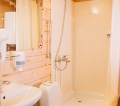 Четырехместный семейный номер в Baikal View