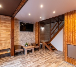 Двухэтажный коттедж с балконом и терассой в Домус.море