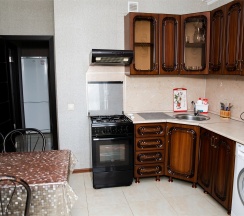 М.Горького 85Б. 1-комн.кв., 10-этаж, 127 в АнтиОтель