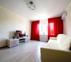 3-комнатные апартаменты улучшенные в Favourite Home (Фэйворит Хоум) на улице Астраханская