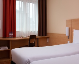 Номер Standard с 2 односпальными кроватями в Ibis Москва центр Бахрушин