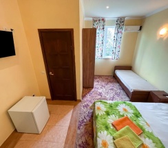 Трёхместный номер Classic в Шале у моря