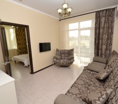 Семейный Комфорт на 1 этаже с террасой в Протос