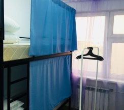 Кровать в 6-местном общем номере в Отель на Добрынинской