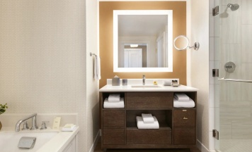 Двухместный люкс Fairmont Gold c 1 комнатой (двуспальная кровать) в Fairmont Austin
