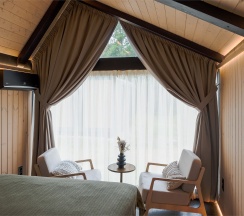 Eclipse lodge с чаном в Бухлово парк