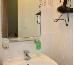 Номер стандарт с двухъярусной кроватью №5 в Наш