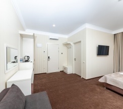 Джуниор сюит с балконом в Adriatic