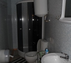 Коттедж стандарт с 2 односпальными кроватями в Колобок