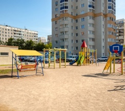 Двухместные апартаменты с балконом и с видом на город (двуспальная кровать) в Апартаменты Фрунзе 49/2 этаж 13