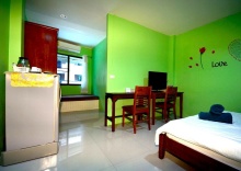 Двухместный номер Standard двуспальная кровать в Enrico Hostel Patong