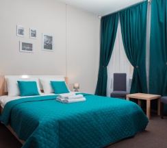 Семейная трехместная комната с общей ванной комнатой в МК Мокко