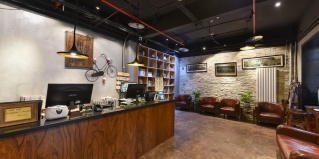 Пекин: Отель Nostalgia Hotel Beijing Yonghe Lama Temple