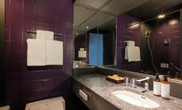 Двухместный номер Superior 2 отдельные кровати в Mercure Tokyo Hibiya