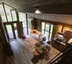 Дом с камином, сауной и купелью (до 8 гостей) ТРООДОС в Berloga Country Resort